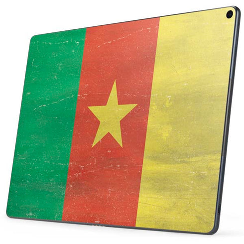 Cameroon Flag Distressed Google Pixel Slate Skin